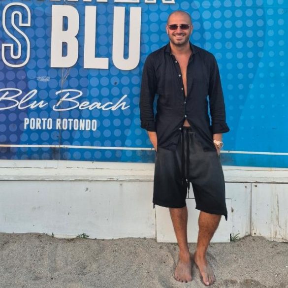 23/08 Blue Beach Porto Rotondo: Closing Party con Roberto Zenith dj